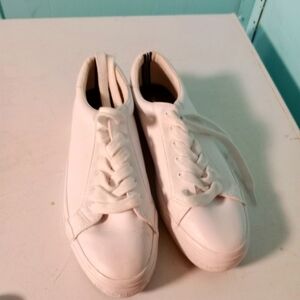 Classic Nautica White Women's Sneakers